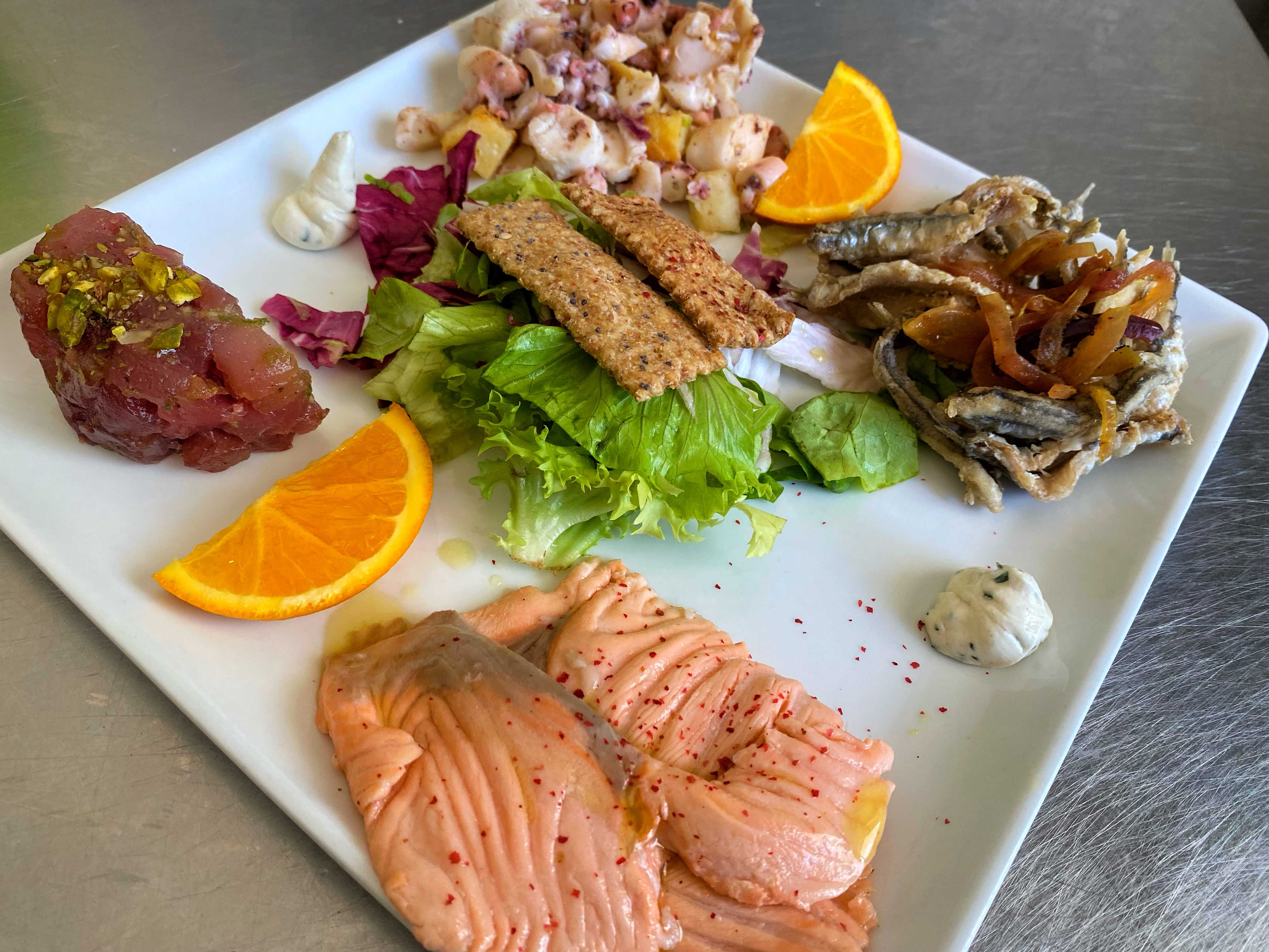 Antipasti misti di mare della tradizione
